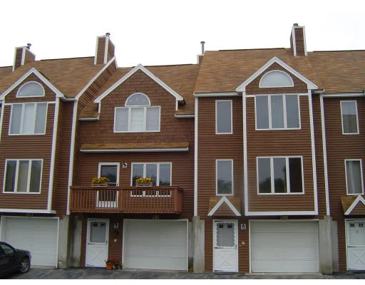 Unit for sale at 25 Tobey Rd, Dracut, MA 01826