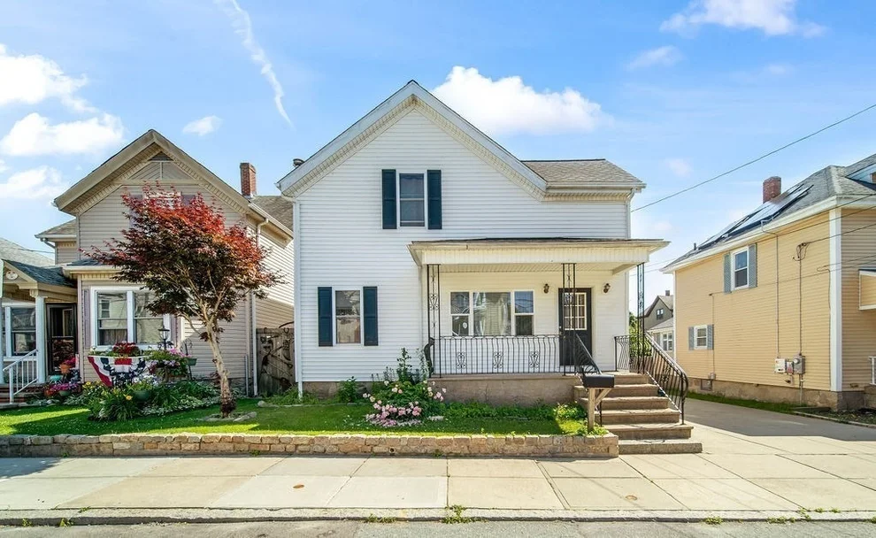 Unit for sale at 89 Lafayette St, Fall River, MA 02723
