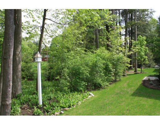Unit for sale at 8 Wallis Drive, Wenham, MA 01984