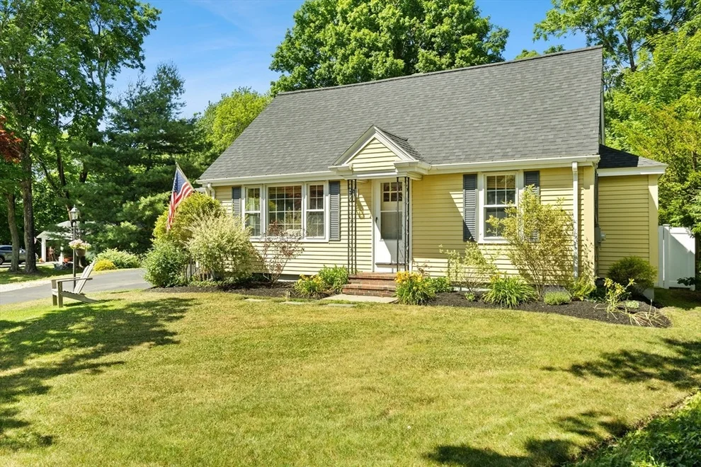 Unit for sale at 66 Center St, Raynham, MA 02767