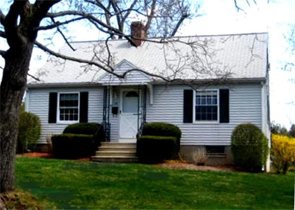 Unit for sale at 10 Conger Road, Worcester, MA 01602