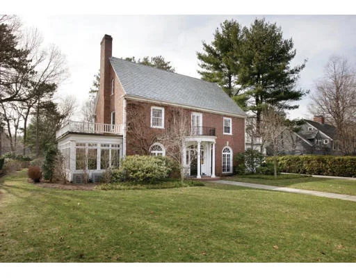Unit for sale at 11 Sylvan Ave, Newton, MA 02465