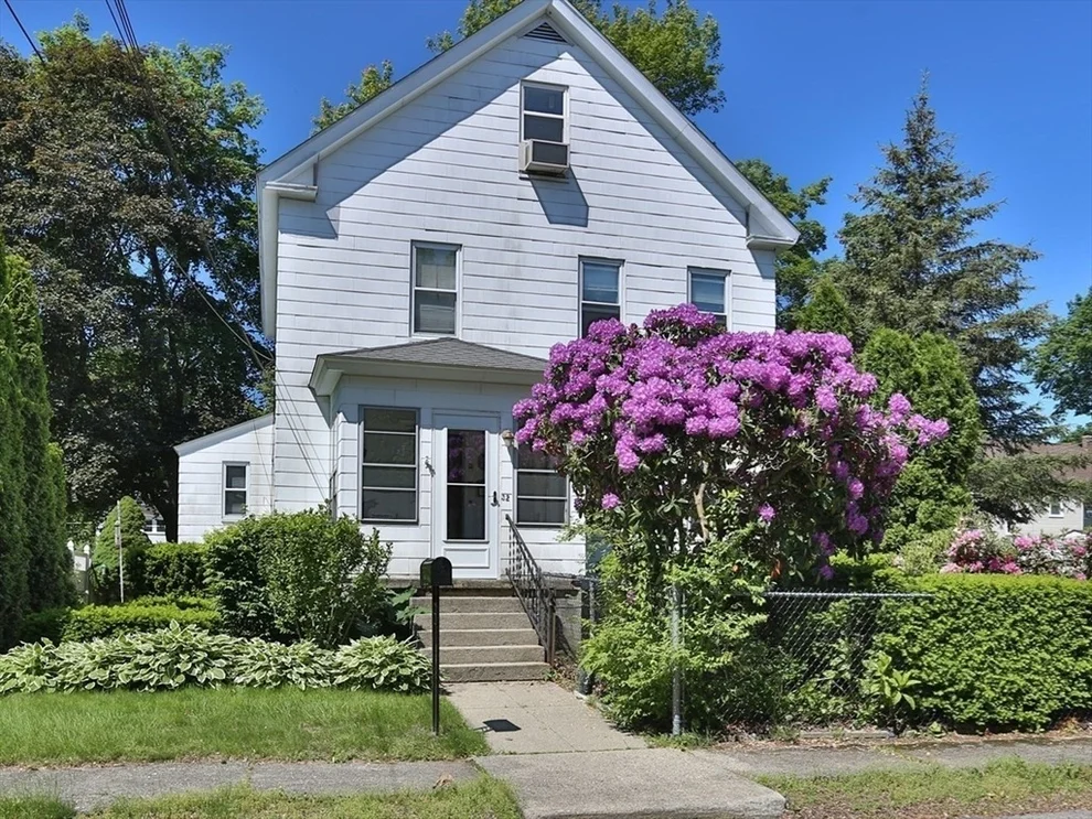 Unit for sale at 32 Carter St, Hudson, MA 01749