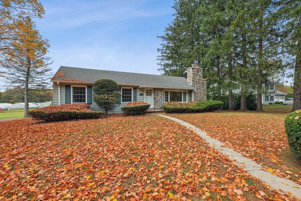Unit for sale at 511 Shoemaker Ln, Agawam, MA 01001
