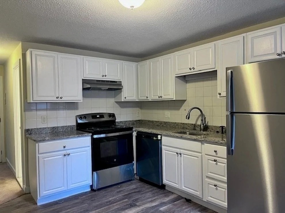 Unit for sale at 69 Nicholas Rd, Framingham, MA 01701