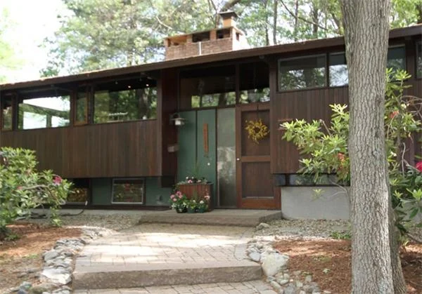 Unit for sale at 10 Cyr Circle, Andover, MA 01810