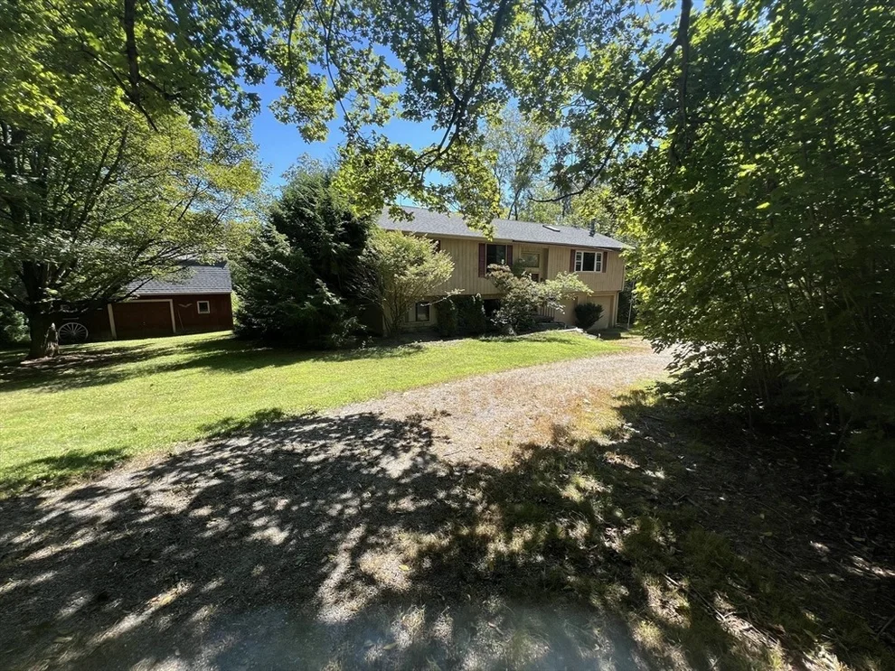 Unit for sale at 21 School Street, Boylston, MA 01505