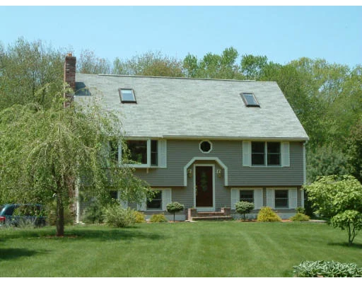 Unit for sale at 653 Old Post Road, North Attleboro, MA 02760
