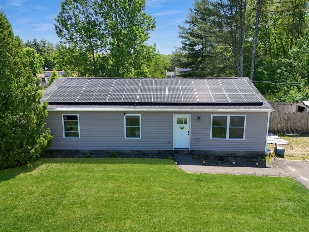 Unit for sale at 140 Memorial Dr, Orange, MA 01364