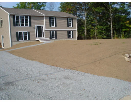 Unit for sale at 666 Wareham St, Middleboro, MA 02346