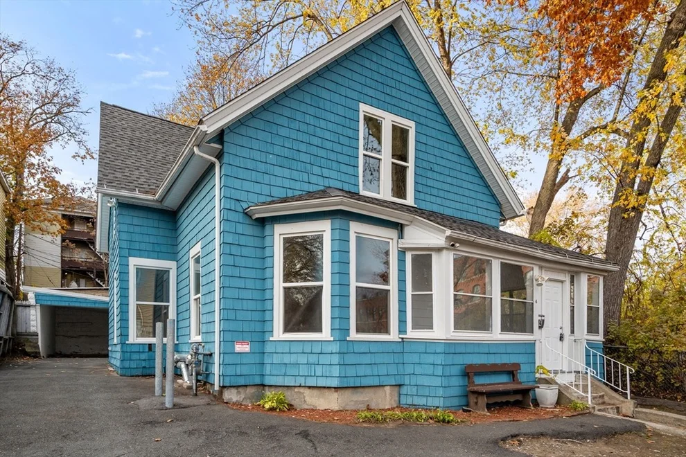 Unit for sale at 4 Albert Street, Worcester, MA 01610