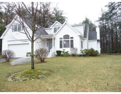 Unit for sale at 5 Casie Ln, Westford, MA 01886