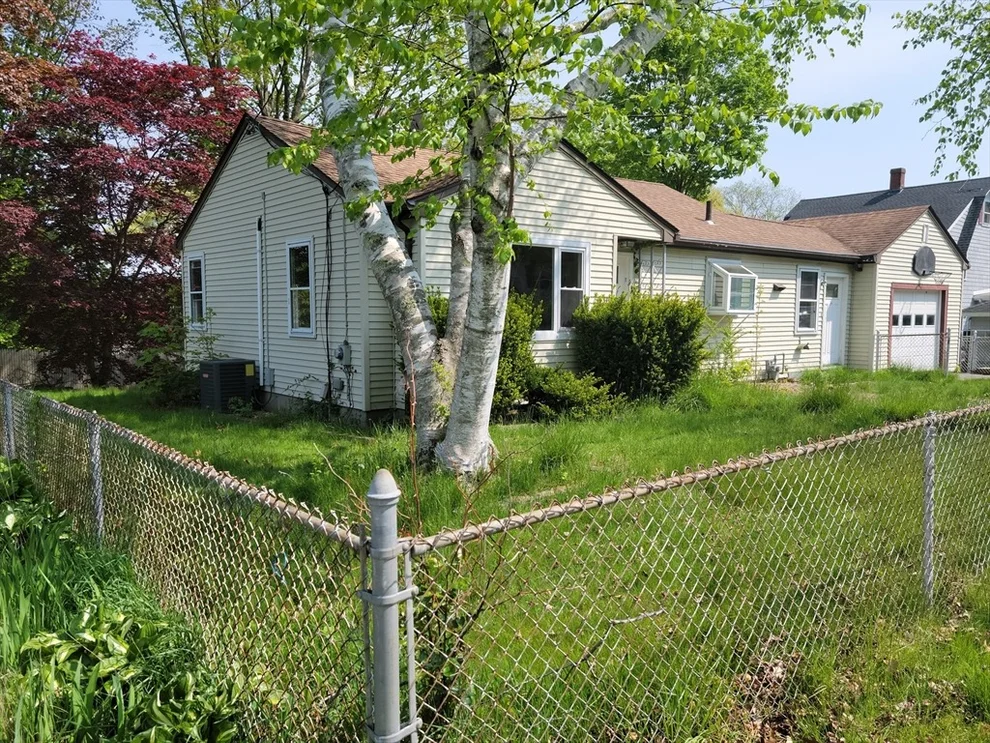 Unit for sale at 26 N Gateway, Winchester, MA 01890