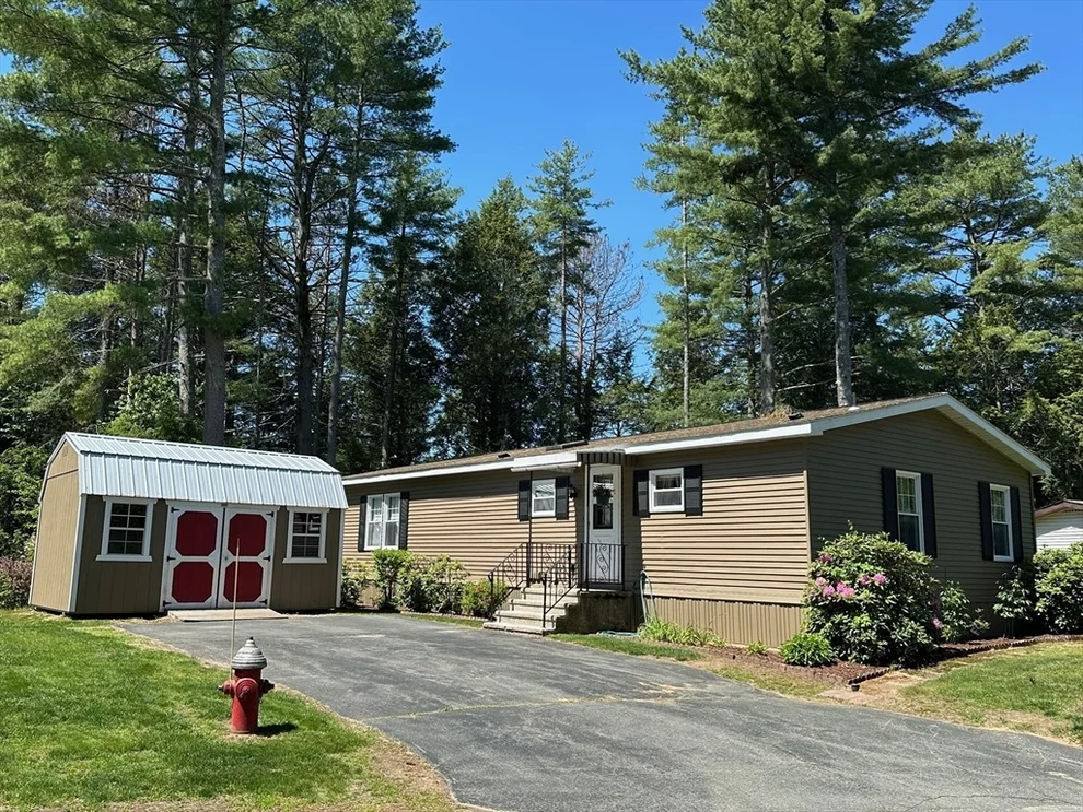 Unit for sale at 30 Earl Dr., Athol, MA 01331