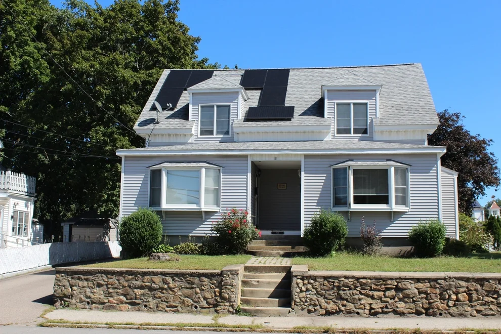 Unit for sale at 171 S Main St, Bellingham, MA 02019