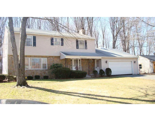 Unit for sale at 235 Forest Glen, West Springfield, MA 01089