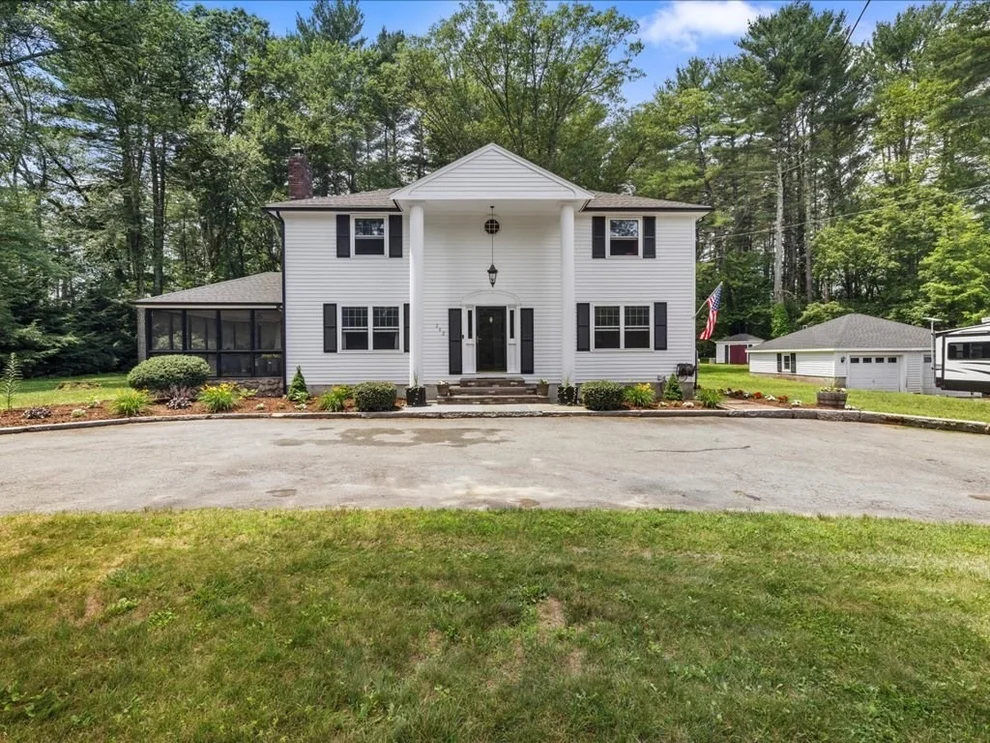 Unit for sale at 262 W River Rd, Uxbridge, MA 01569