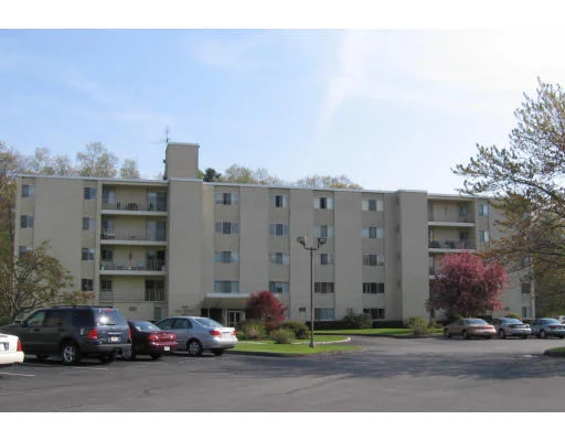 Unit for sale at 300 Park Terrace Dr, Stoneham, MA 02180