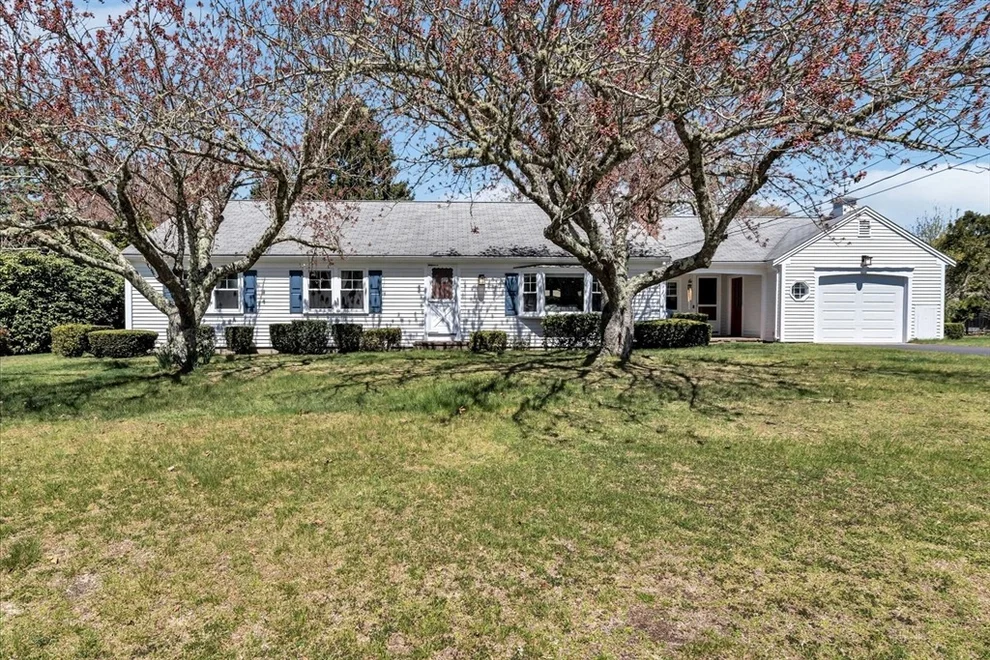 Unit for sale at 44 Windjammer Ln, Yarmouth, MA 02664