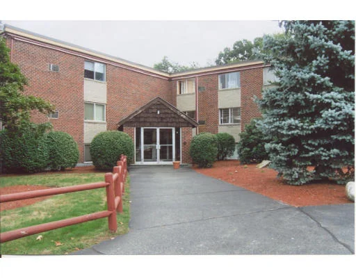 Unit for sale at 17 Weld Street, Framingham, MA 01702