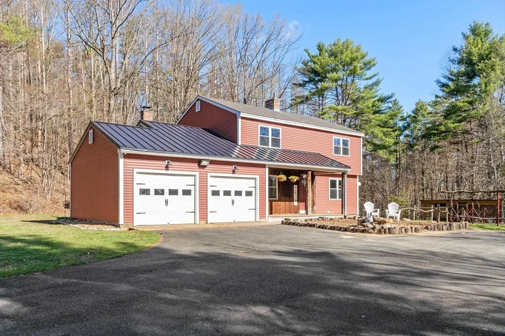 Unit for sale at 885 Royalston, Phillipston, MA 01331