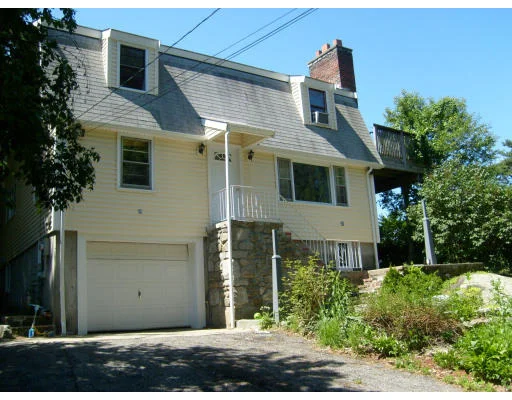 Unit for sale at 376 School Street, Boylston, MA 01505
