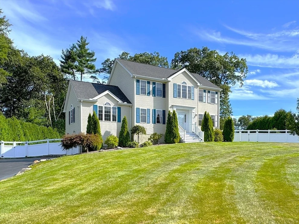 Unit for sale at 9 Noble St, Dudley, MA 01571