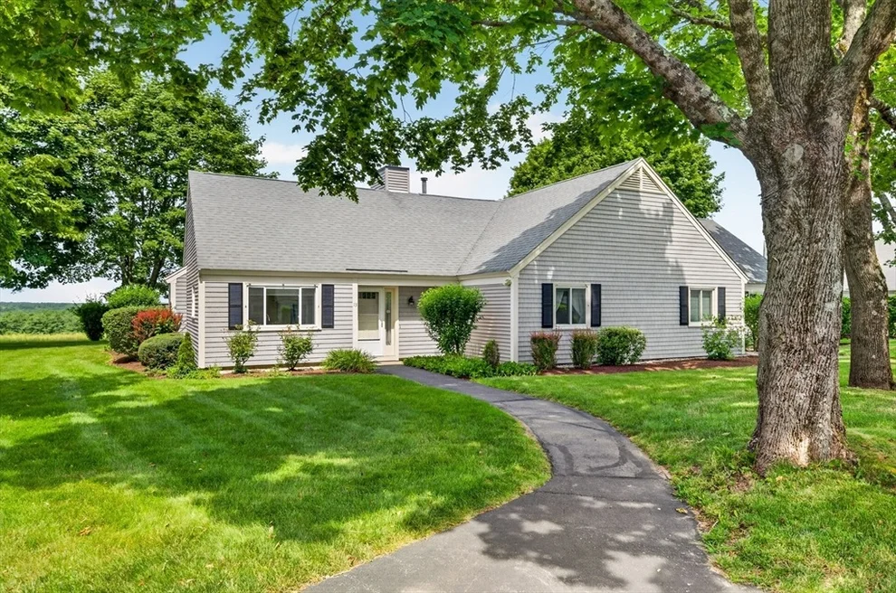 Unit for sale at 13 Northfield Ln, Dartmouth, MA 02747