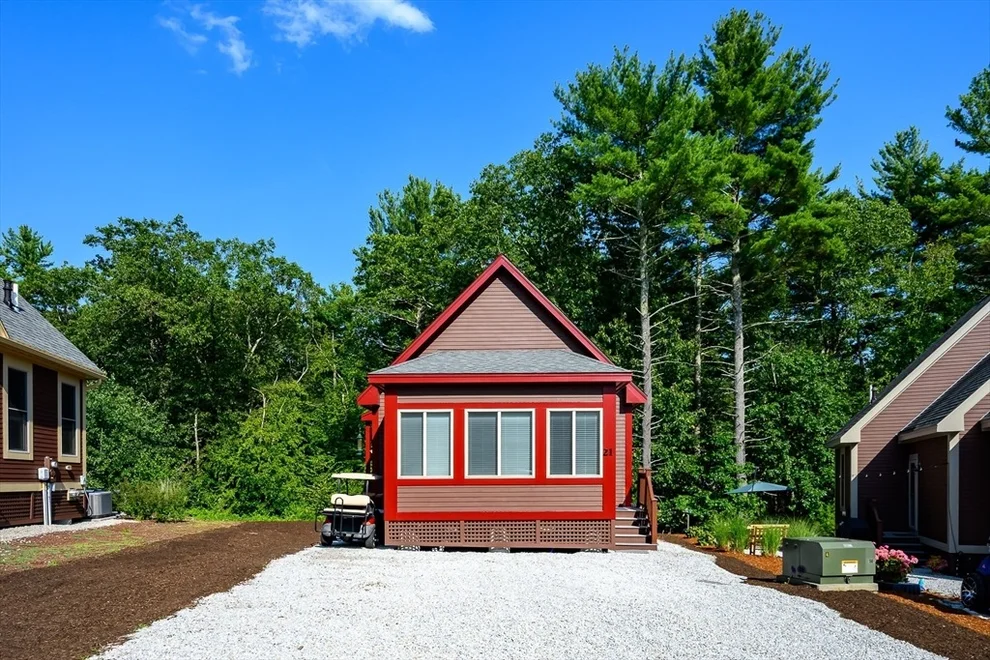 Unit for sale at 21 Lazy Day Dr, Westford, MA 01886