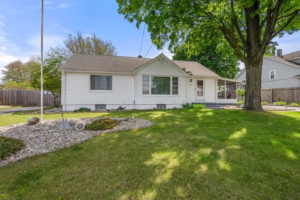 Unit for sale at 41 Pine Grove St, Springfield, MA 01119