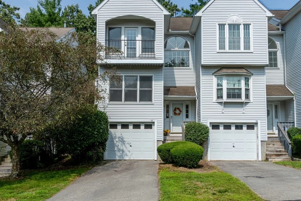 Unit for sale at 18 Castlegate, Springfield, MA 01129