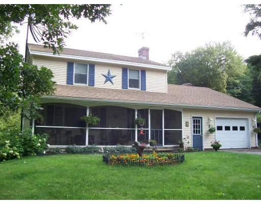 Unit for sale at 121 Chamberlain Hill Road, Barre, MA 01005