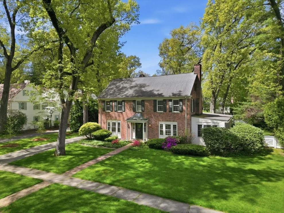 Unit for sale at 38 Oxford Road, Longmeadow, MA 01106