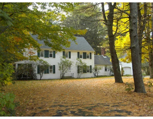 Unit for sale at 241 Barretts Mill Rd, Concord, MA 01742