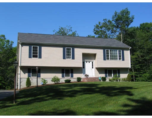 Unit for sale at 1625 Old Plymouth Street, Bridgewater, MA 02324