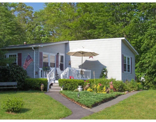 Unit for sale at 15 Canterbury Lane, Rockland, MA 02370