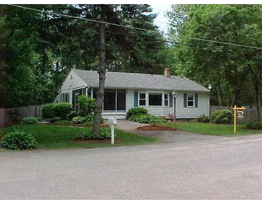 Unit for sale at 2 Lockwood Road, Wilmington, MA 01887