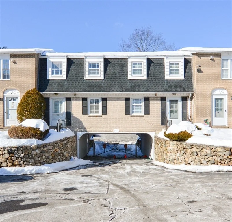 Unit for sale at 16 Cannongate, Tyngsborough, MA 01879