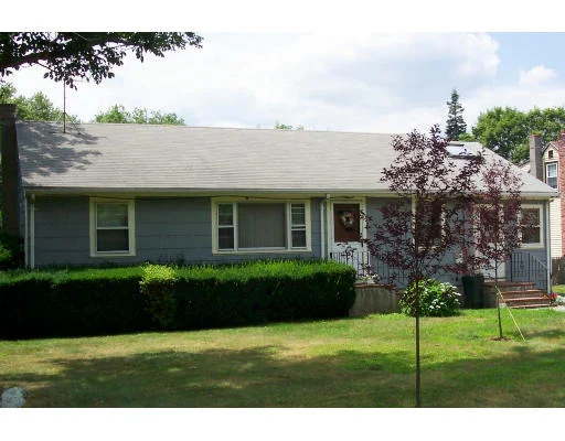 Unit for sale at 329 Sycamore Street, Holbrook, MA 02343