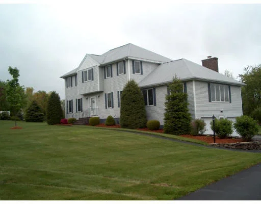 Unit for sale at 70 Betty Ann Lane, Dracut, MA 01826