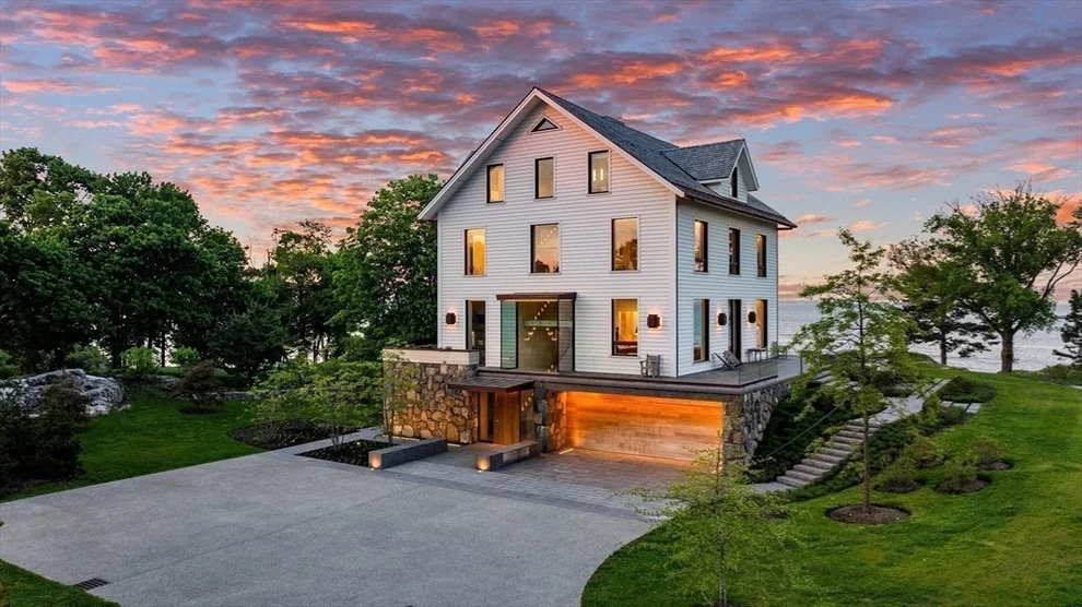 Unit for sale at 20 Crowninshield Road, Marblehead, MA 01945