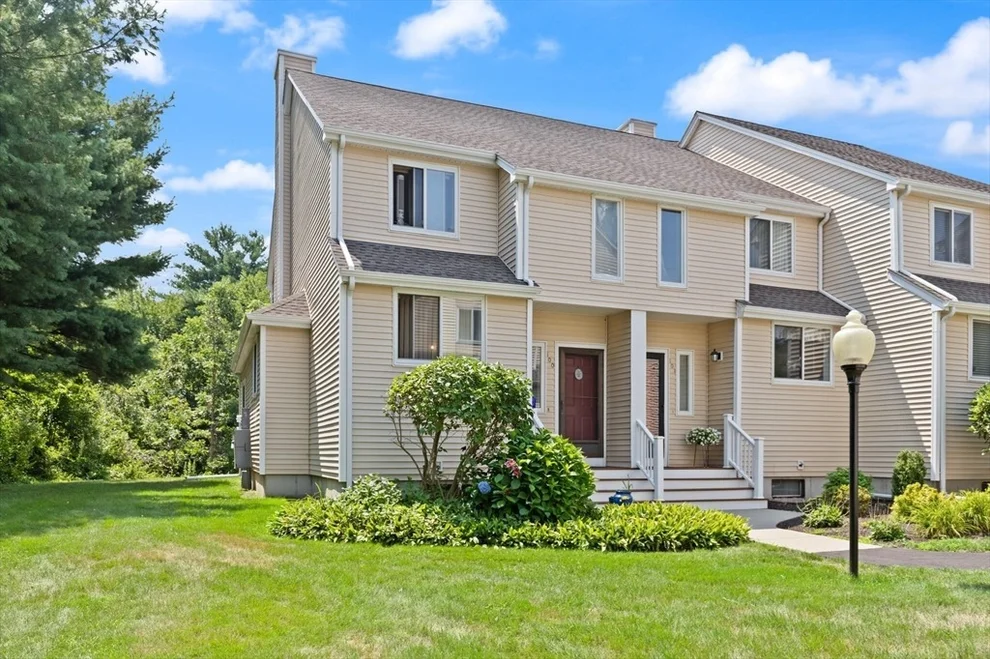 Unit for sale at 101 Gaslight Lane, Easton, MA 02356