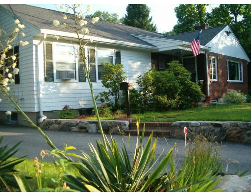 Unit for sale at 11 Wilson Avenue, Wakefield, MA 01880