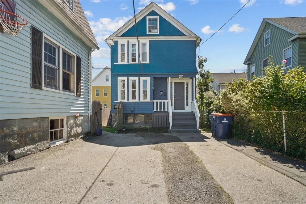 Unit for sale at 166 1/2 Grinnell St, New Bedford, MA 02740
