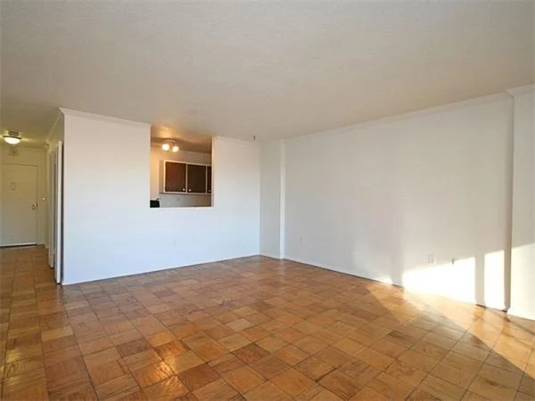 Unit for sale at 9 Hawthorne Pl, Boston, MA 02114