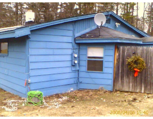 Unit for sale at 314 Mammoth Road, Londonderry, NH 03053