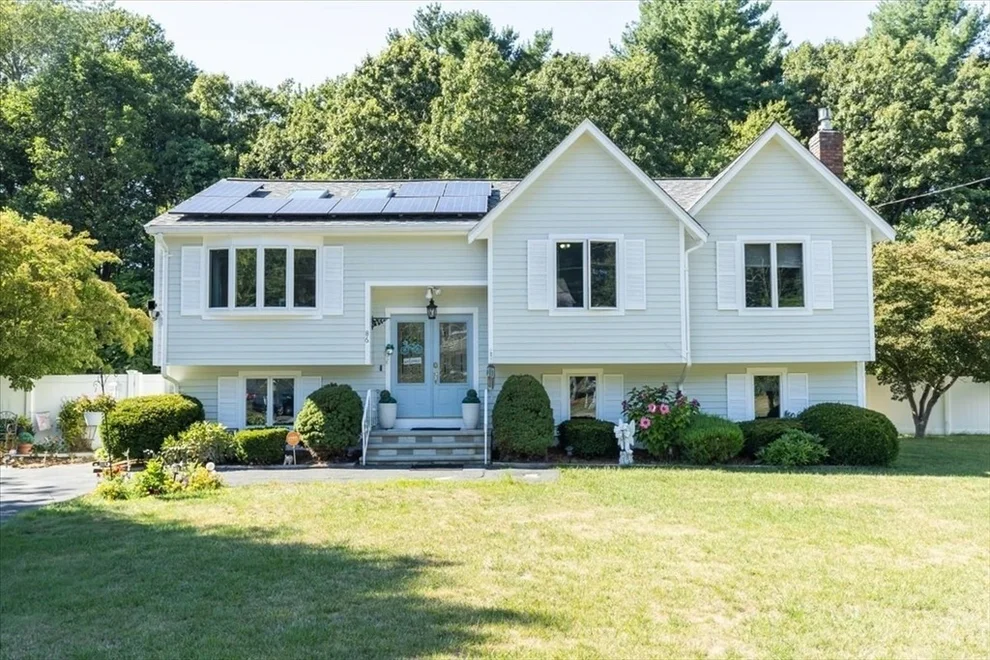 Unit for sale at 86 William Kelley Rd, Stoughton, MA 02072