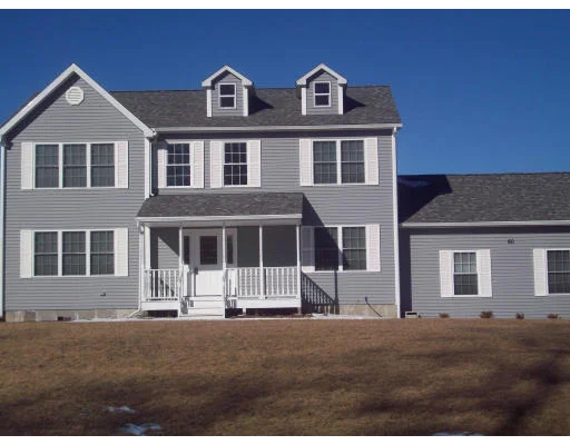Unit for sale at 60 Fairview Ave, Dudley, MA 01571