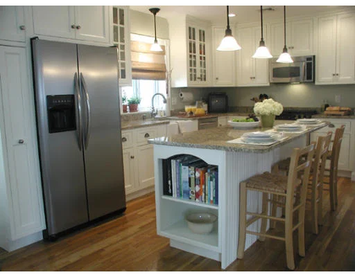 Unit for sale at 186 Cohasset Ave, Marshfield, MA 02050