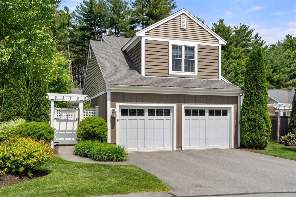 Unit for sale at 40 Tall Pine Dr, Sudbury, MA 01776